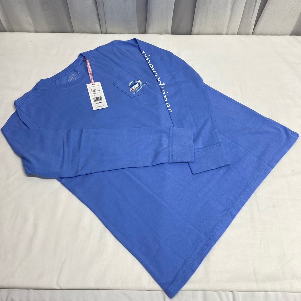 Vineyard Vines Winter Whale Pocket Shirt